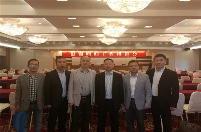 QQ图片20160425095345_副本.jpg